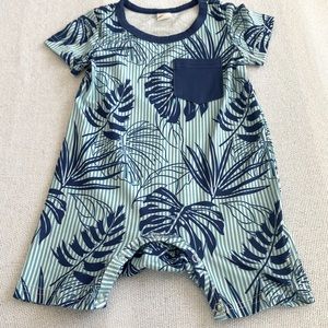 One piece infant tropical onesie outfit